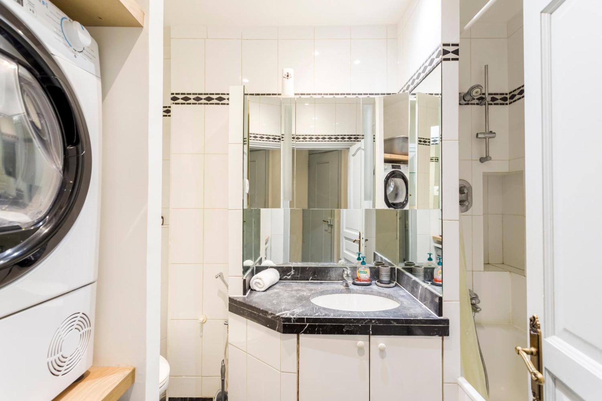 Champs-elysees Lincoln - 2bdr * Parijs